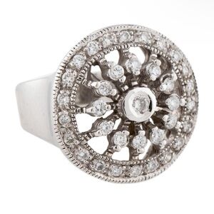 18K White Gold Vintage-Style Ring 0.68 Carats Round Brilliant Diamonds Size 5.5